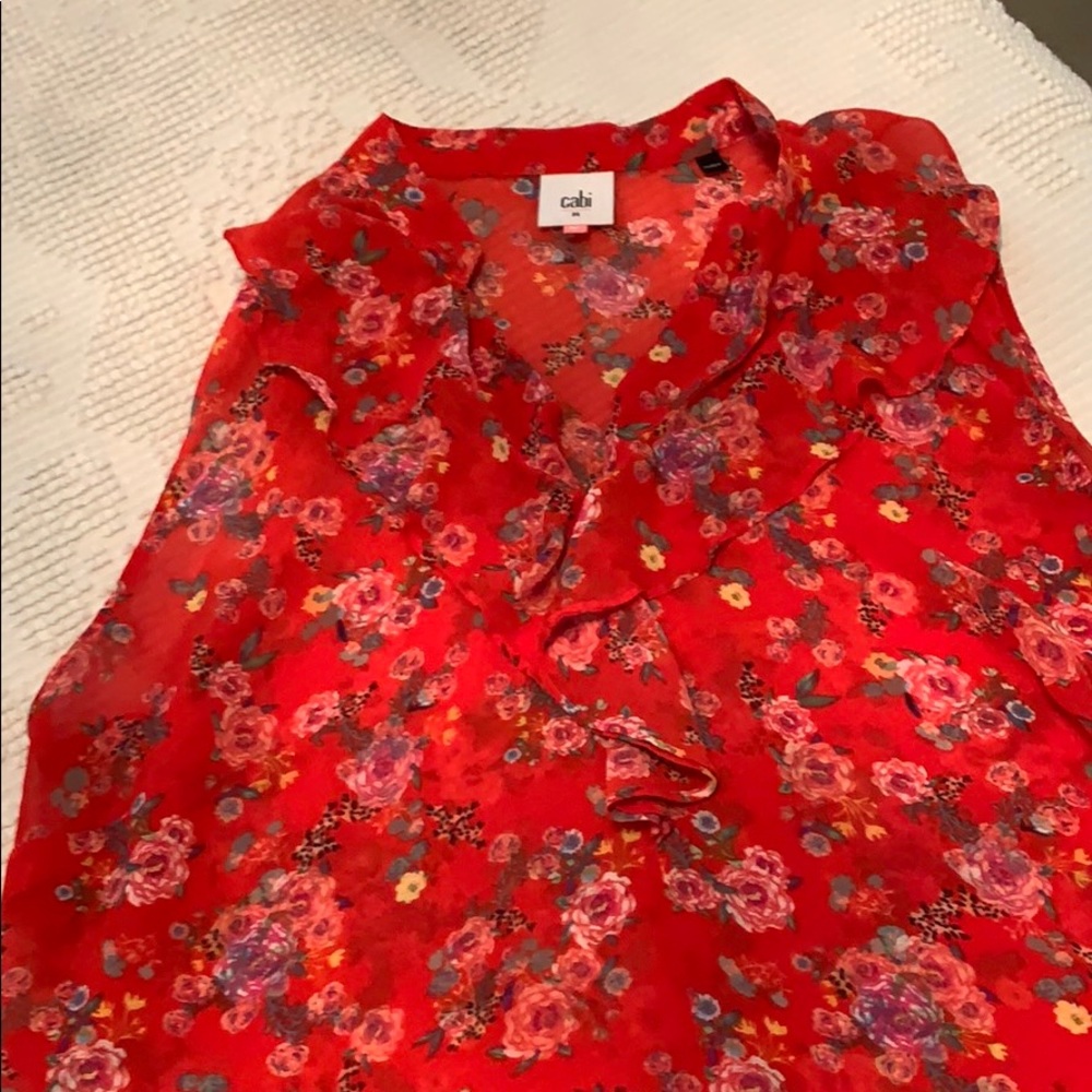 Sleeveless blouse